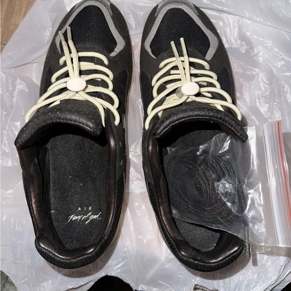 Nike Black Sneakers with Cream Laces